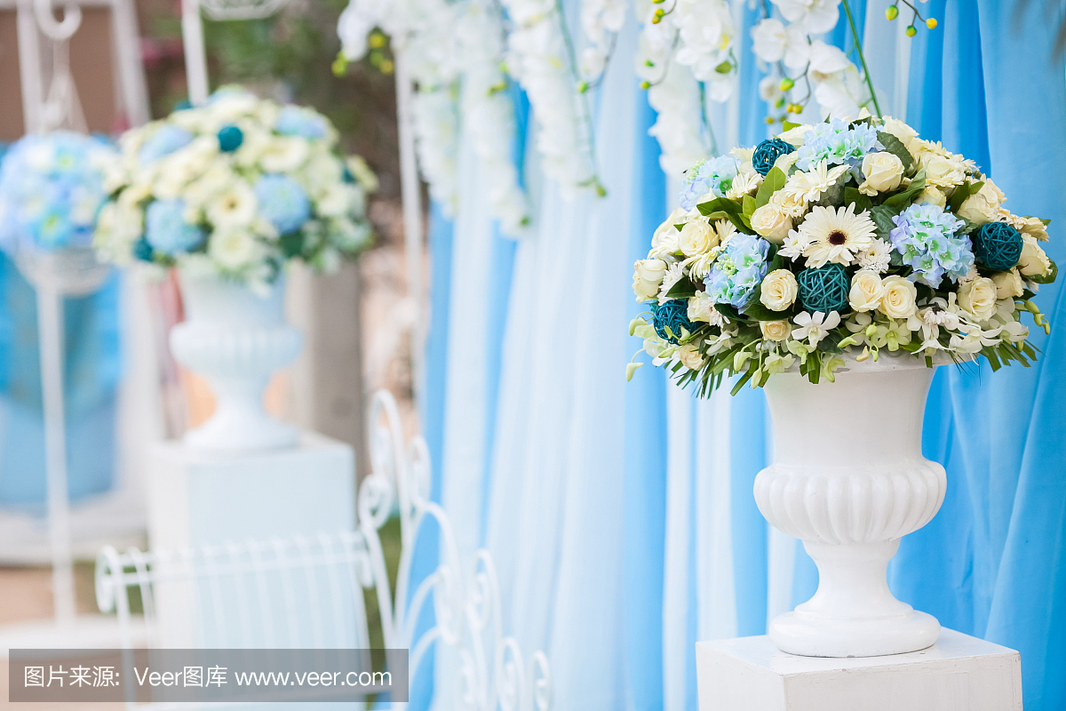 婚礼上的花,希腊花瓶上的蓝花